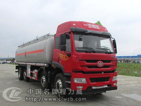 解放牌運油車25.5立方